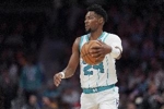 表现失常！米勒15中3仅拿7分6板3助1断 后三节7中0未得分
